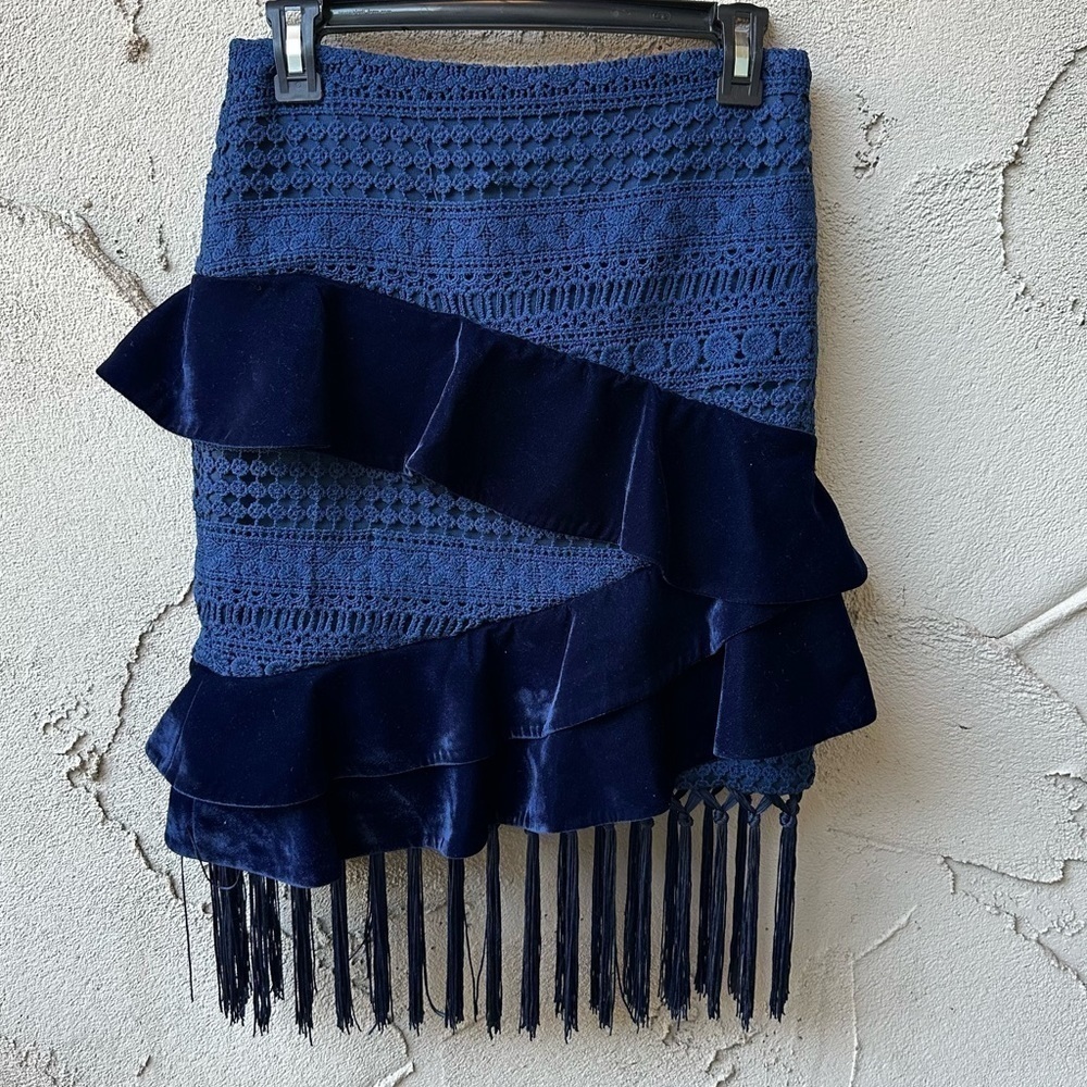 PatBO Velvet & Lace Fringed Mini Skirt in navy size 2 - Picture 6 of 11